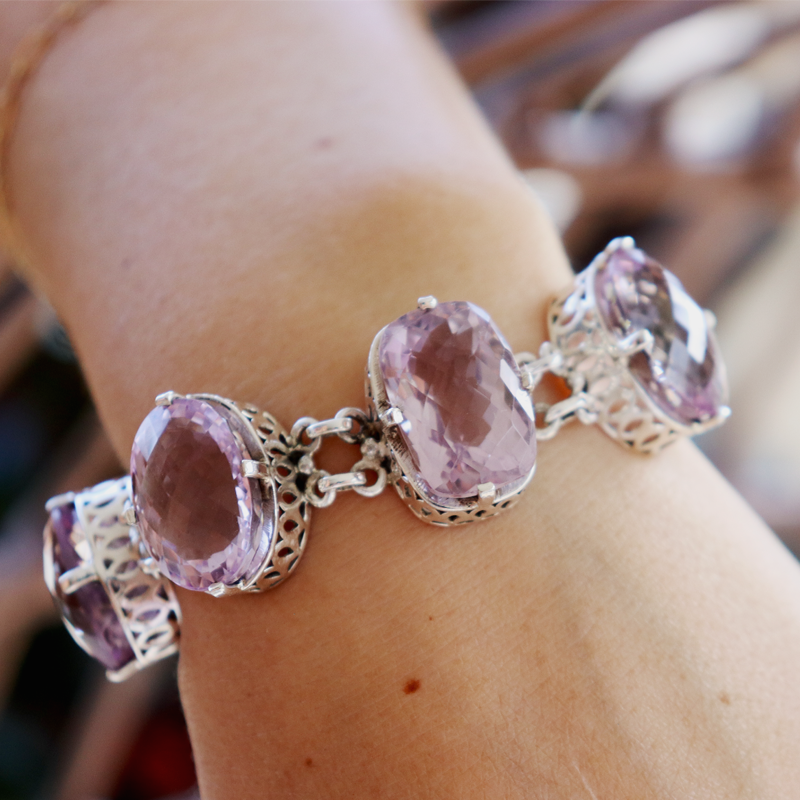 Telugu Light Amethyst Silver Bracelet
