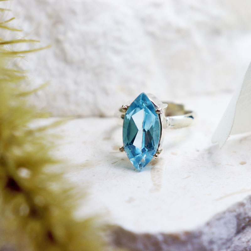 blue topaz silver gemstone ring