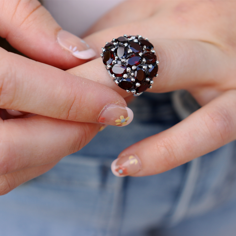 garnet sterling silver gemstone ring