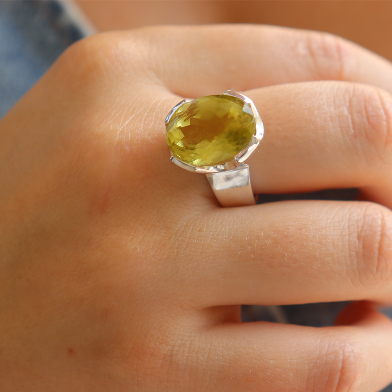 oval lemon quartz sterling silver ring