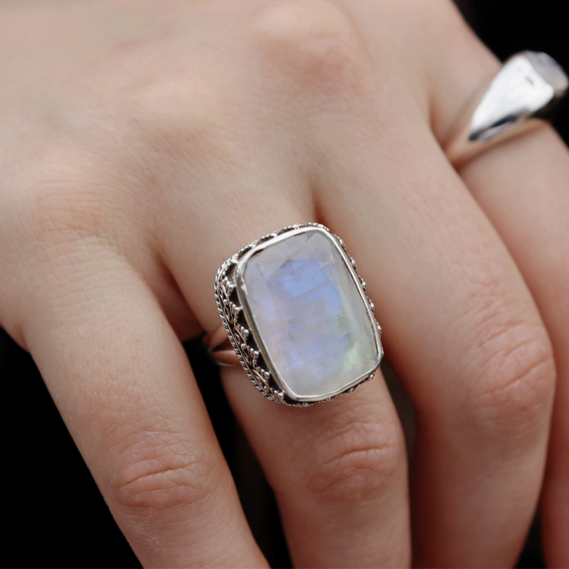 moonstone sterling silver gemstone ring