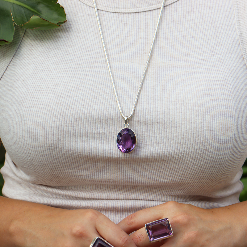 amethyst sterling silver oval gemstone pendant