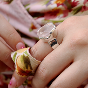 rose quartz oval sterling silver gemstone ring
