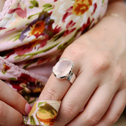 rose quartz oval sterling silver gemstone ring