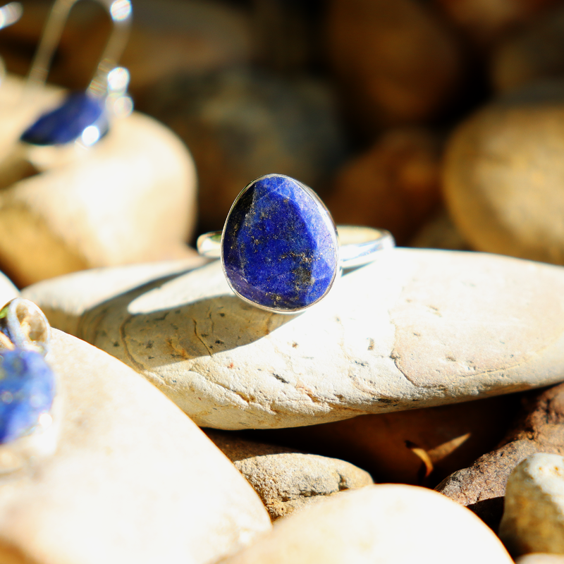 lapis lazuli sterling silver gemstone ring