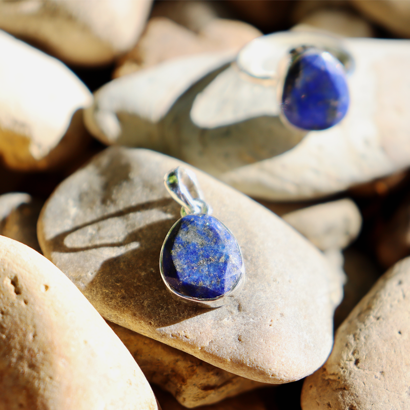 lapis lazuli sterling silver gemstone ring