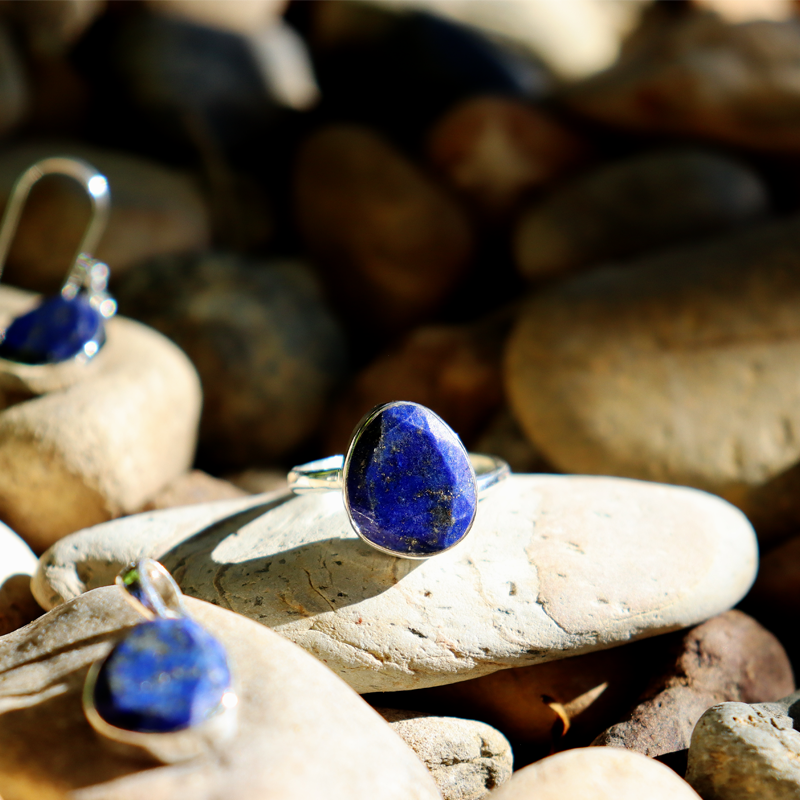 lapis lazuli sterling silver gemstone ring