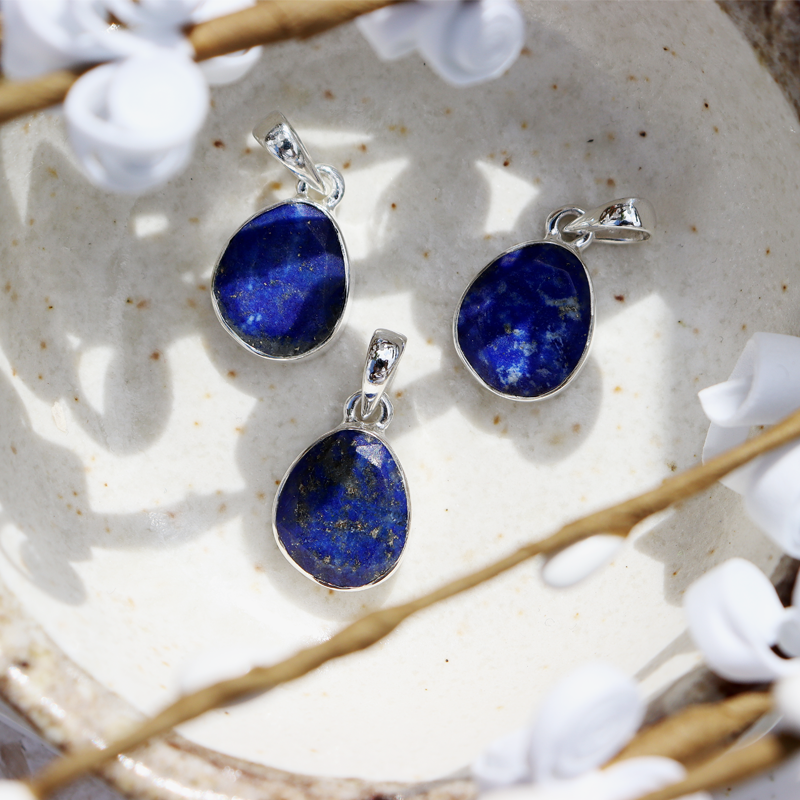 lapis lazuli sterling silver gemstone pendant