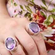 oval amethyst sterling silver gemstone ring