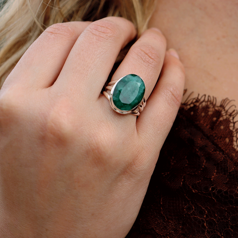 oval emerald quartz sterling silver gemstone ring