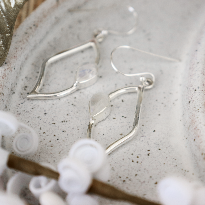 moonstone sterling silver gemstone earrings