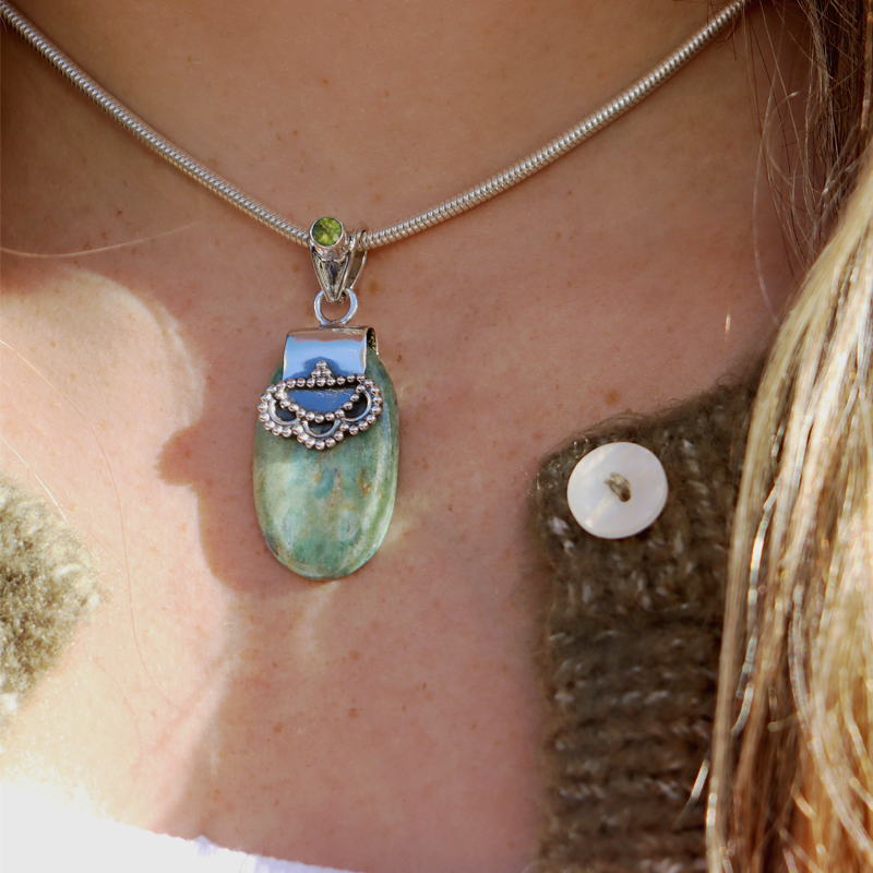 Ruby Fuchsite Peridot Gemstone Pendant