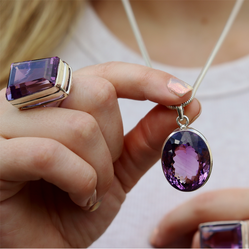 amethyst sterling silver oval gemstone pendant