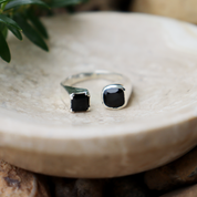 black onyx sterling silver gemstone ring