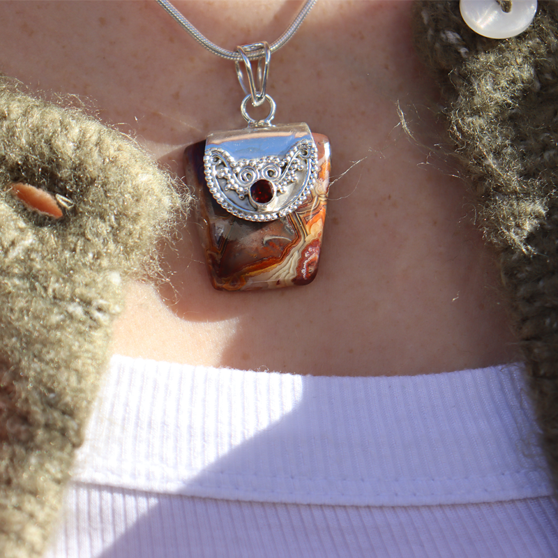 crazy lace agate silver gemstone pendant