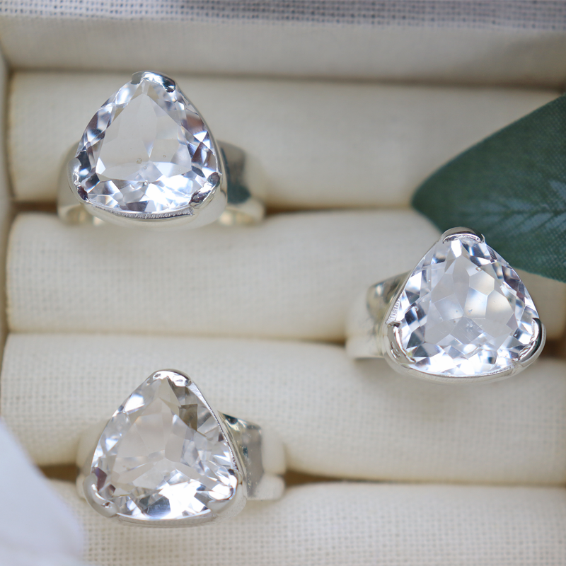 clear quartz teardrop silver gemstone ring
