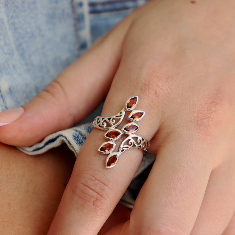 garnet sterling silver gemstone ring