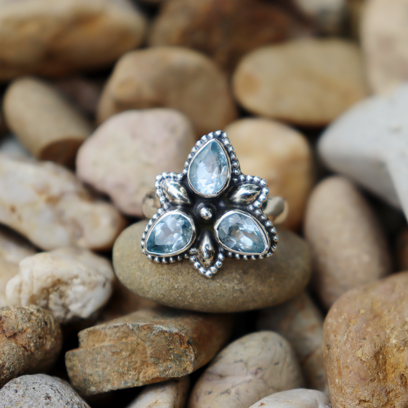 Flower Blue Topaz Gemstone Ring