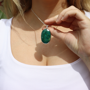 emerald quartz oval gemstone silver pendant
