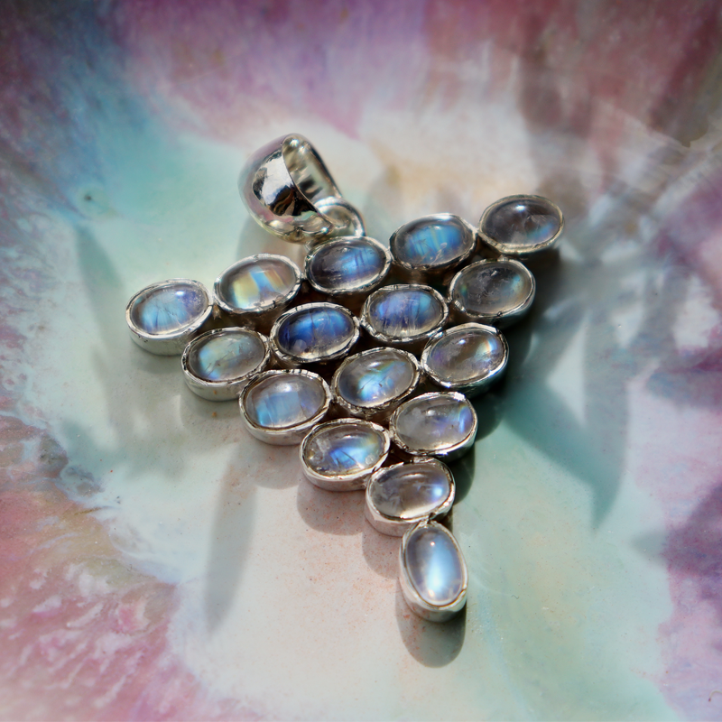moonstone sterling silver gemstone pendant