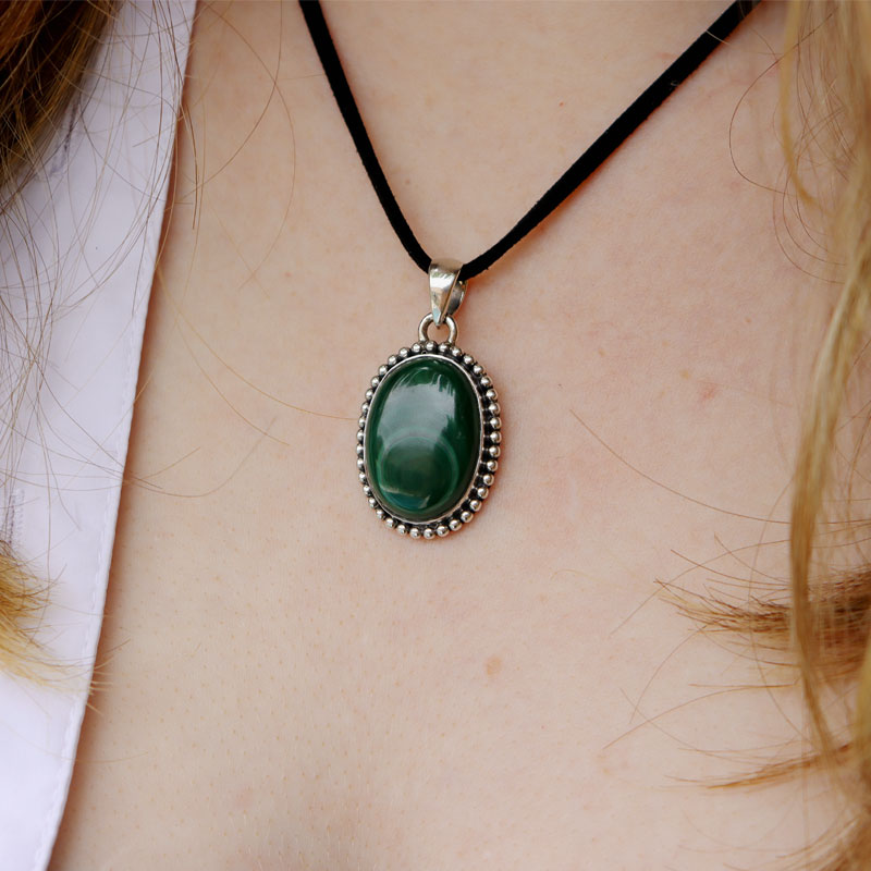 oval malachite sterling silver gemstone pendant
