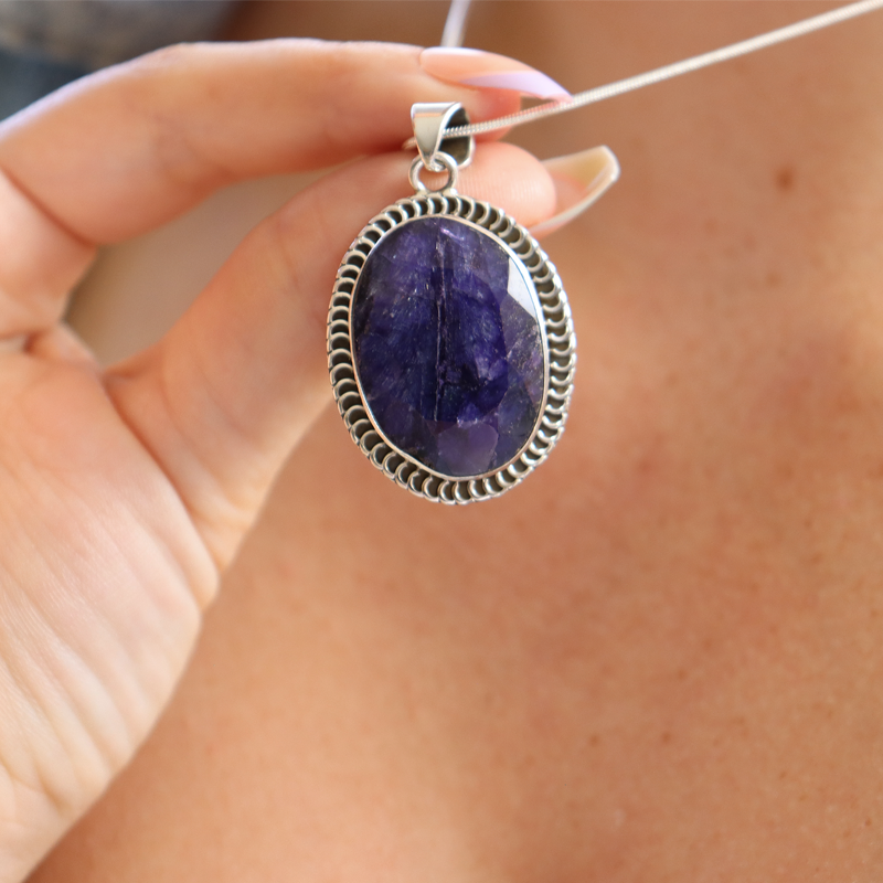 oval sapphire quartz sterling silver gemstone pendant