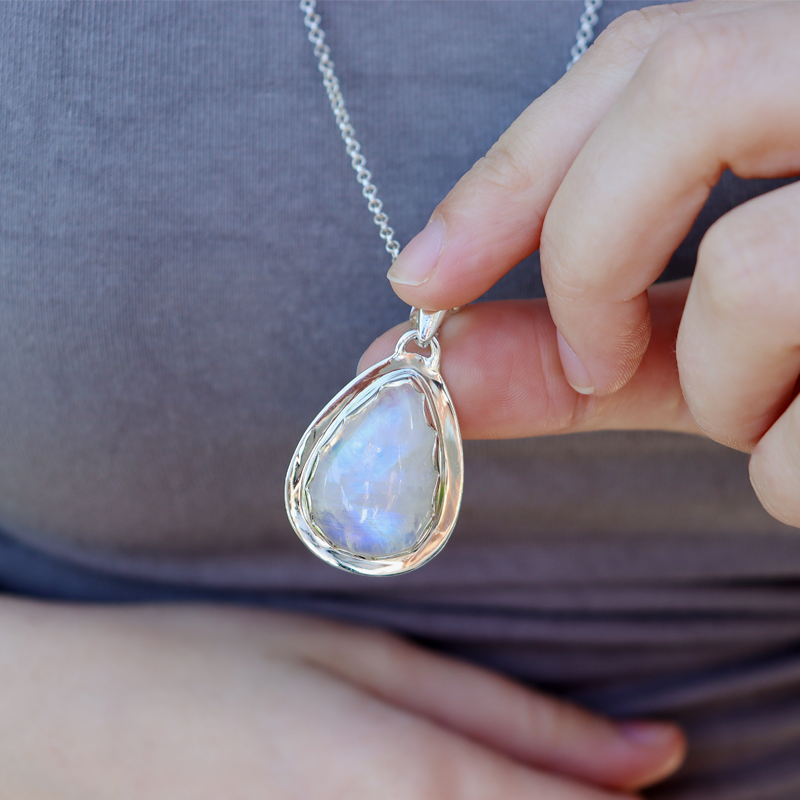 teardrop moonstone sterling silver gemstone pendant