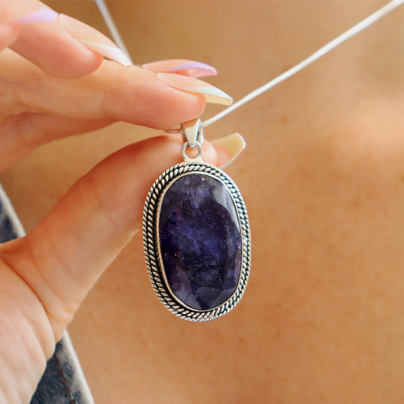 oval sapphire quartz sterling silver gemstone pendant