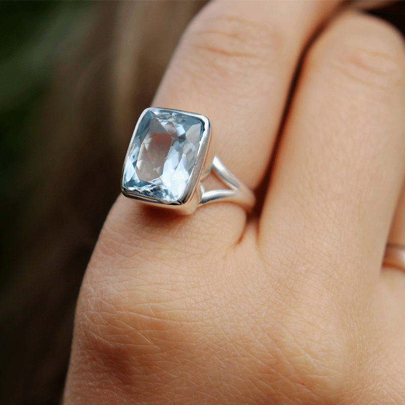 blue topaz sterling silver gemstone ring