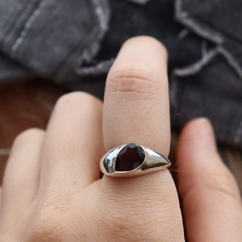 garnet gemstone sterling silver ring