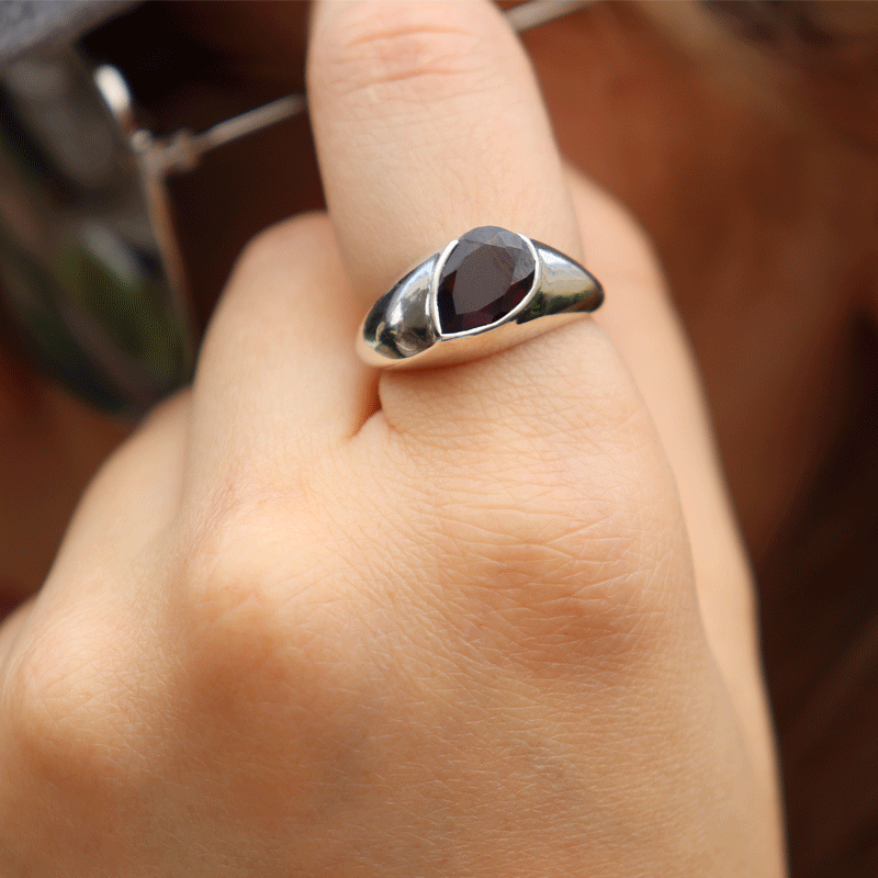 garnet gemstone sterling silver ring