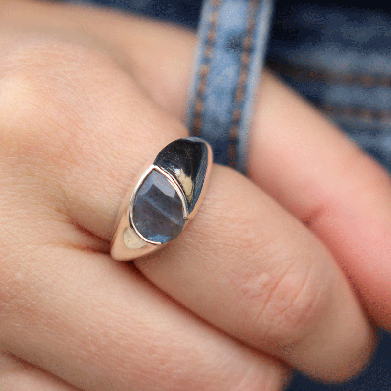 labradorite sterling silver gemstone ring
