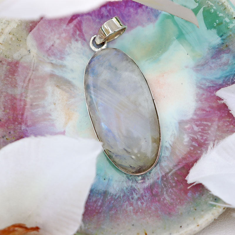oval moonstone silver gemstone pendant