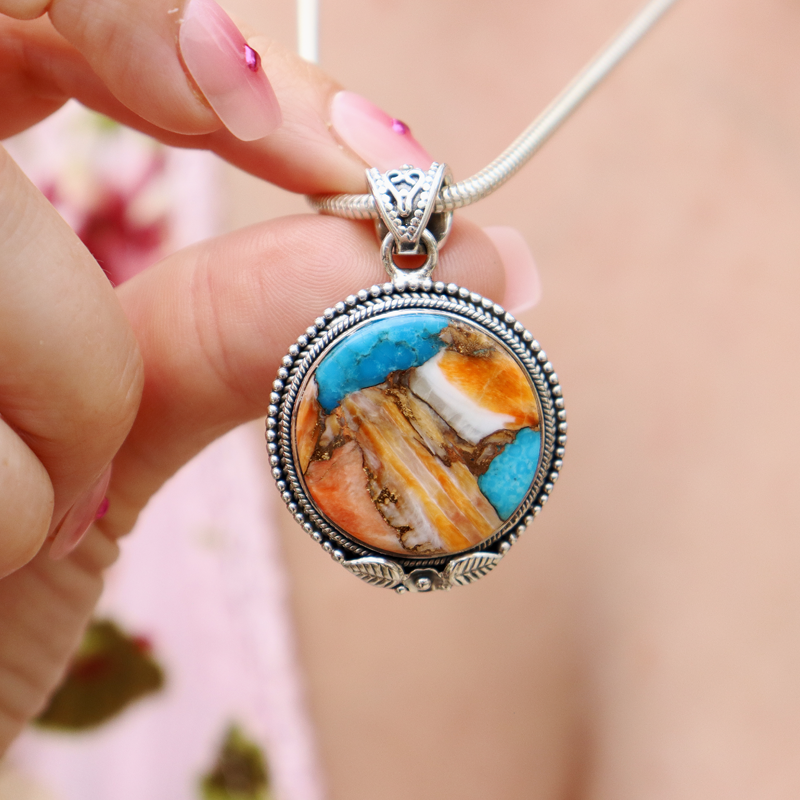 oyster turquoise round sterling silver pendant