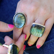 oval labradorite silver gemstone ring