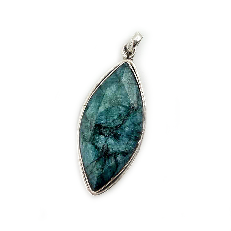 emerald quartz sterling silver gemstone pendant