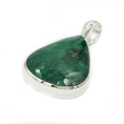 emerald quartz gemstone silver pendant