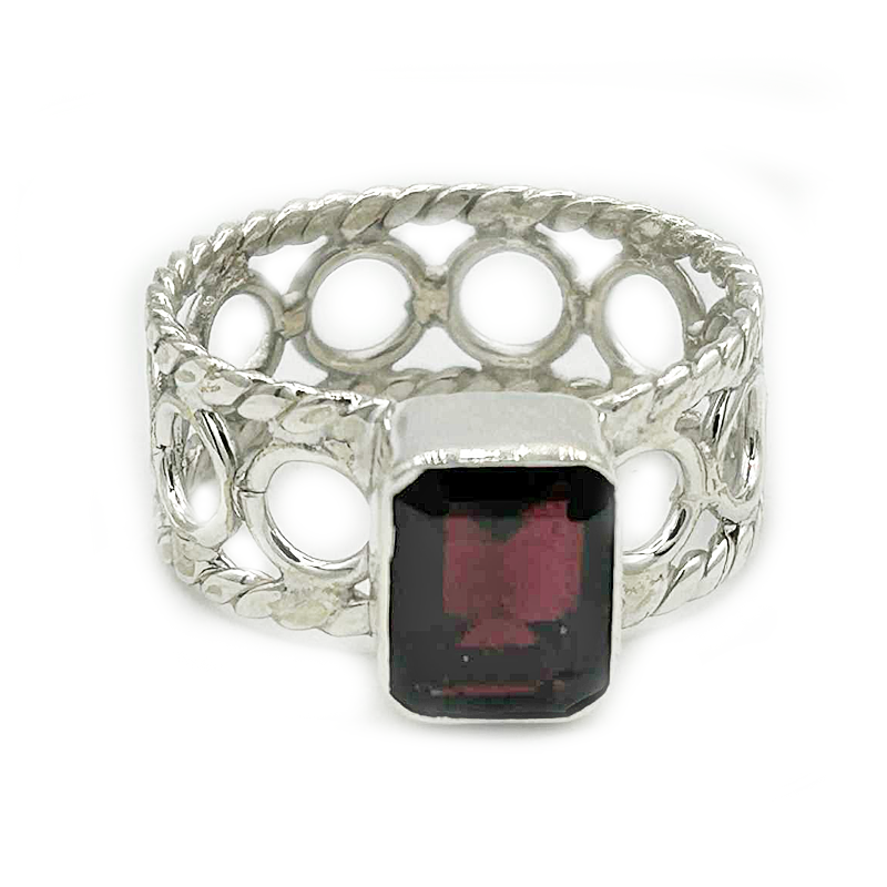 garnet sterling silver gemstone ring