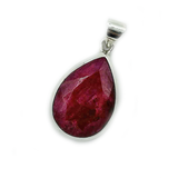 Saun Ruby Quartz Teardrop Silver Pendant