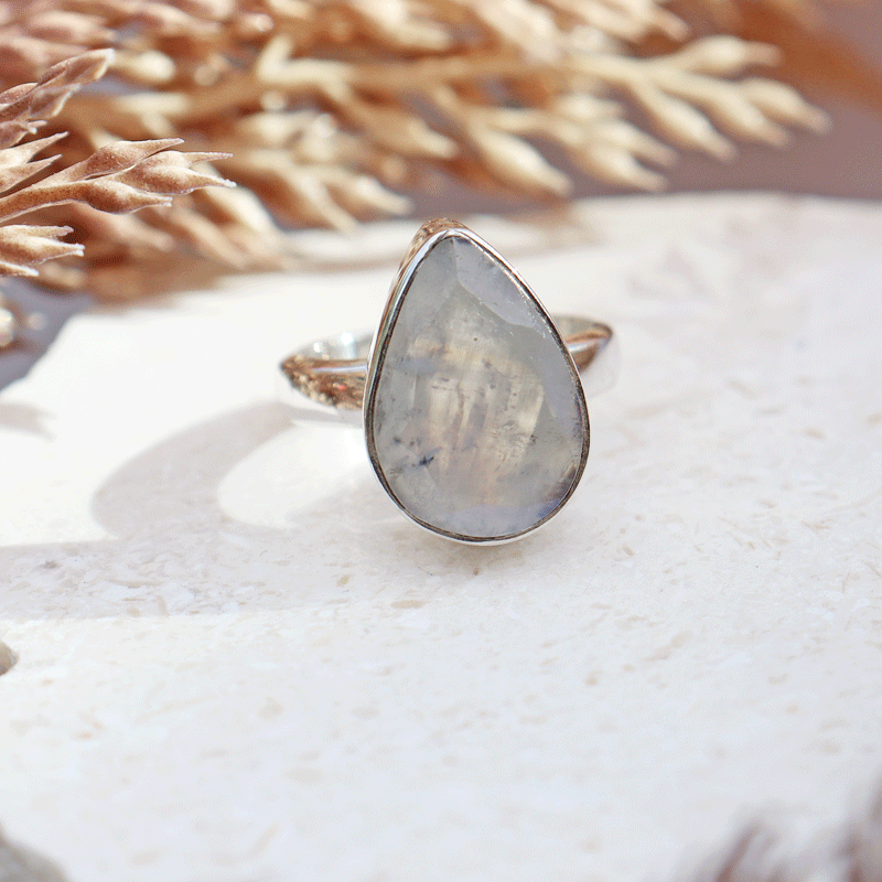 teardrop moonstone silver ring