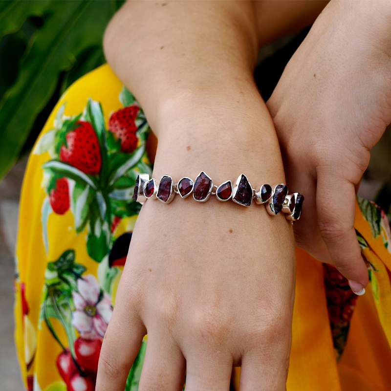 garnet silver gemstone bracelet