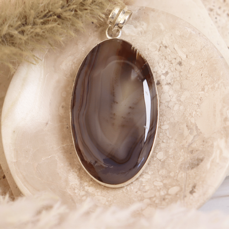 large montana agate oval silver gemstone pendant
