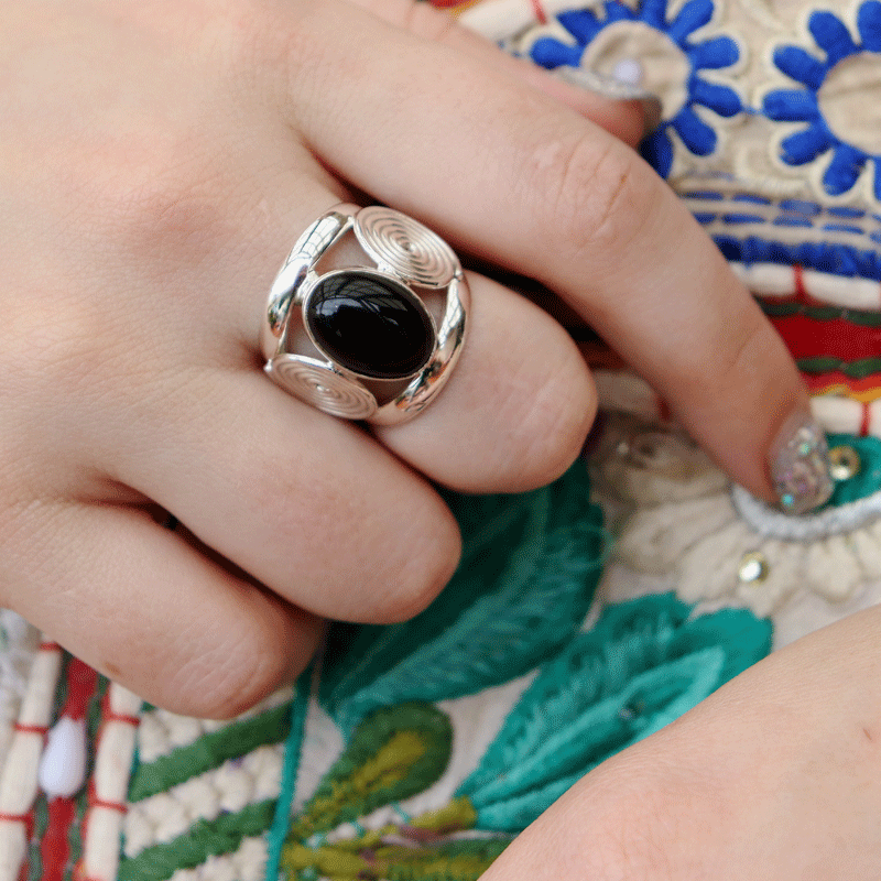 black onyx silver gemstone ring