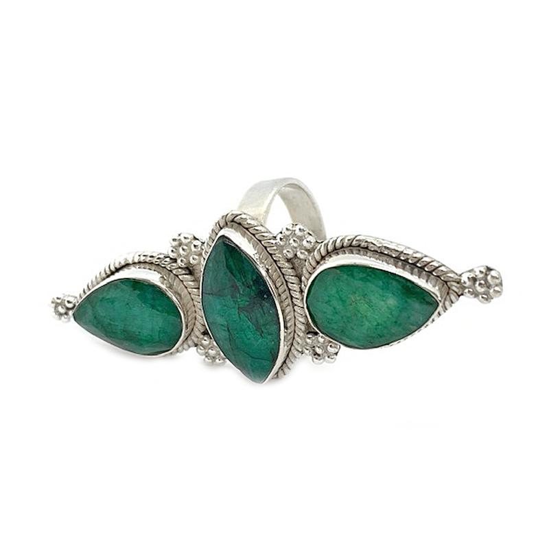 emerald quartz silver gemstone ring