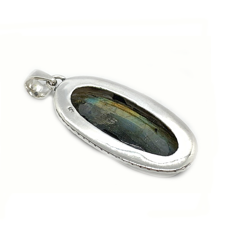 labradorite oval gemstone silver pendant