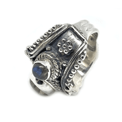 labradorite chunky silver gemstone ring